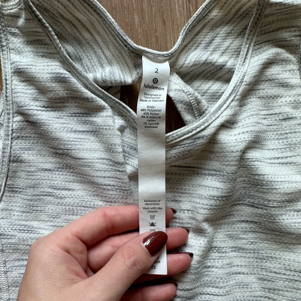 Lululemon Tank - Picture 2 of 3